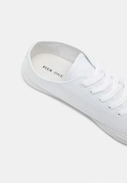 Pier One UNISEX - Trainers - White -Pier One Shop 004281d9f3754b42b609e27f90c66682