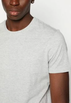 Pier One UNISEX 5 Pack - Basic T-shirt - Black /dark Blue/dark Green -Pier One Shop 02e7c78a7d0a493fb729f5f1bba05c43