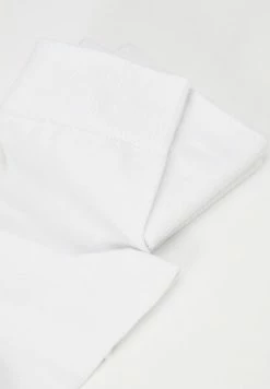 Pier One 3 PACK - Socks - White 5 Pier One 3 PACK - Socks - White -Pier One Shop 03bfecc55ffd4179afed85942e1bf889