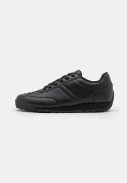 Pier One Trainers - Black