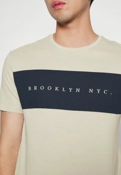 Pier One Print T-shirt - Light Grey -Pier One Shop 0aa5197239094f2a97ab1936a29ebb35