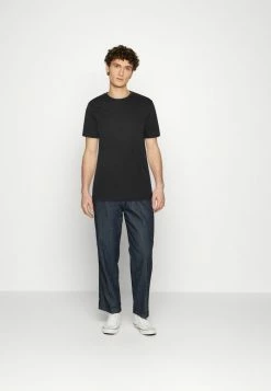 Pier One 5 PACK - Basic T-shirt - White/off-white/light Grey/beige/black