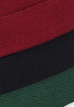 Pier One 3 PACK UNISEX - Beanie - Green/dark Blue/red -Pier One Shop 0cbc1e8f41f641159e023e7dc6a9f793