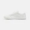 Pier One Trainers - White