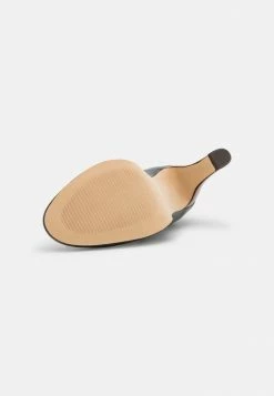 Pier One LEATHER - Classic Heels - Black 10 Pier One LEATHER - Classic Heels - Black -Pier One Shop 0dd5686e62d54cdea5d9917cf75dba55