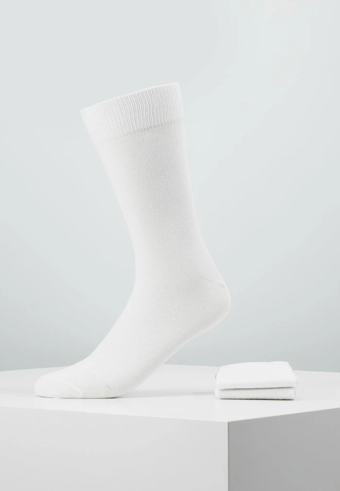 Pier One 3 PACK - Socks - White 1 Pier One 3 PACK - Socks - White