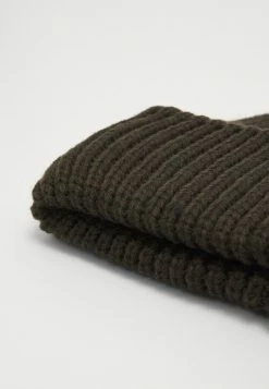 Pier One UNISEX 3 PACK - Beanie - Black/grey/khaki -Pier One Shop 122ae2a604e04a33bd6c28fbbb6d2af3