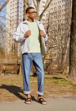 Pier One UNISEX - Slippers - Black -Pier One Shop 21323aaf96c24ccbb412a95ef516eddd