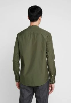 Pier One 2 PACK - Shirt - Oliv/black -Pier One Shop 2938873689d64473bdedf7291e717928