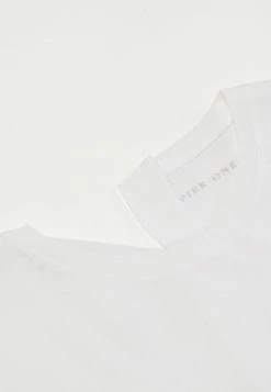 Pier One Print T-shirt - White -Pier One Shop 2bfde49993e84fccb269af010e208dd2