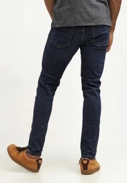 Pier One DISTRESSED DENIM SLIM FIT - Slim Fit Jeans - Dark Blue Denim -Pier One Shop 2e497a10c62240b8ad5729378916a3dd