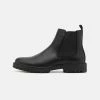 Pier One UNISEX - Classic Ankle Boots - Black