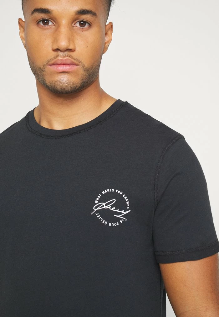 Pier One Print T-shirt - Black 7 Pier One Print T-shirt - Black - Image 7