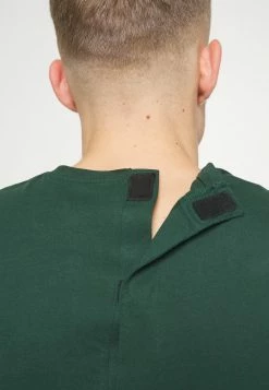 Pier One Print T-shirt - Dark Green -Pier One Shop 3d0b0db0011d40a3b81ad0c13f7e5dcc