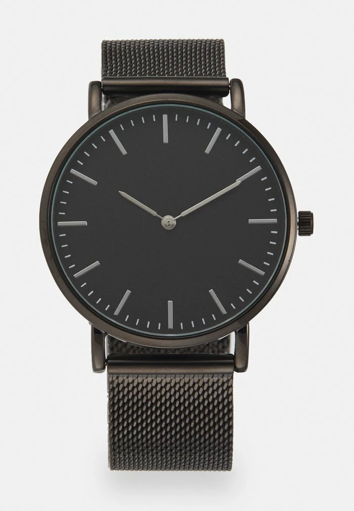 Pier One Watch - Black 1 Pier One Watch - Black