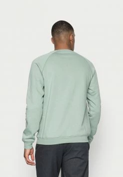 Pier One CRAFTED GOODS CREW - Sweatshirt - Green -Pier One Shop 3ff449b11ad8469080de5eca24bc019f