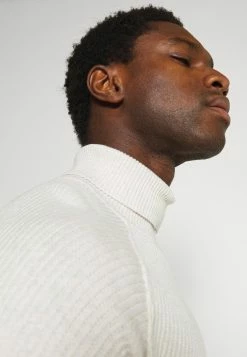 Pier One Jumper - Off-white -Pier One Shop 42b4268fd57945e6a26c4da2381906c5