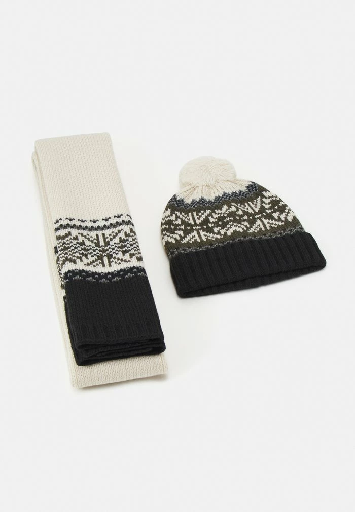 Pier One SET UNISEX - Scarf - Multi-coloured 1 Pier One SET UNISEX - Scarf - Multi-coloured