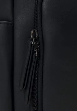 Pier One UNISEX - Rucksack - Black -Pier One Shop 47ceee0203de476e8848a24bf8a94d2d