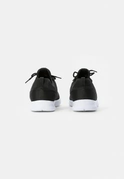 Pier One Trainers - Black White -Pier One Shop 481597f65b9d44c5b91bf9e4cb09e2de