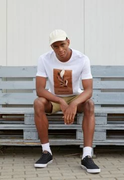 Pier One LEAF PRINT GRAPHIC T-SHIRT - Print T-shirt - White