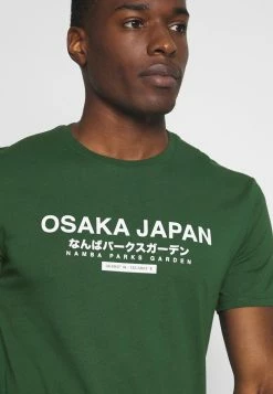 Pier One OSAKA TEE - Print T-shirt - Green -Pier One Shop 4b25f2d9cd2c4d1e9f57db52739f0ca1
