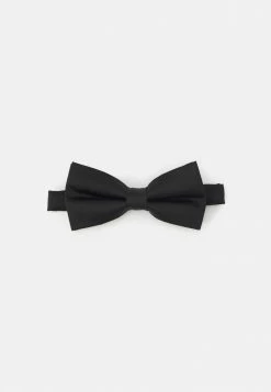 Pier One Bow Tie - Black
