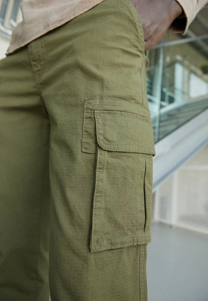 Pier One Cargo Trousers - Olive 3 Pier One Cargo Trousers - Olive - Image 3