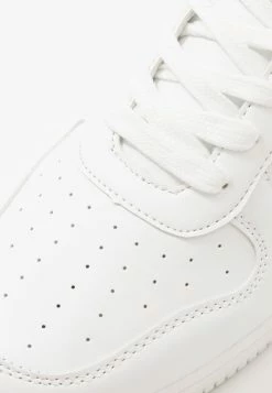 Pier One Trainers - White -Pier One Shop 5d5cc800ab00419eb9df0507ab30de3a