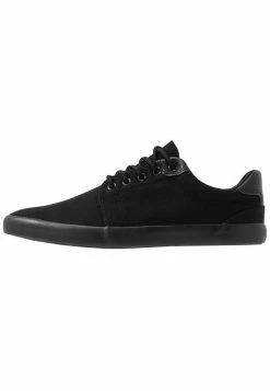 Pier One Trainers - Black
