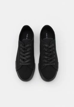 Pier One UNISEX - Trainers - Black -Pier One Shop 65362a65c160400f87d045d24955404f