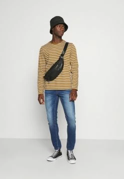 Pier One Slim Fit Jeans - Blue Denim -Pier One Shop 724d5fc3fa8246cb89afbd4b8a0fd91e