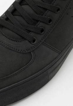 Pier One High-top Trainers - Black -Pier One Shop 78bb0ae74c2948d5907fb253c3569212