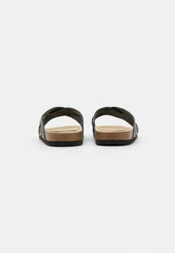 Pier One UNISEX - Slippers - Black -Pier One Shop 7abeb4ba9b6346c4ad0a63ab618a90cd