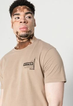 Pier One Print T-shirt - Light Brown 9 Pier One Print T-shirt - Light Brown -Pier One Shop 7c1f83ed6b1a4eb6ab1288468d488e8e