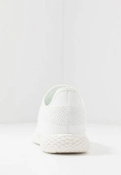 Pier One UNISEX - Trainers - White -Pier One Shop 7ce7bb62818a419993fe633ef9d00c95