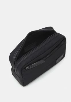 Pier One UNISEX - Wash Bag - Black -Pier One Shop 7fb07c62908b42f4a694868025325814