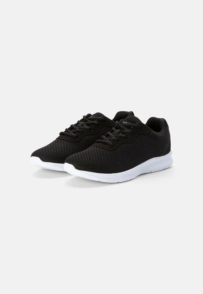Pier One Trainers - Black White 2 Pier One Trainers - Black White - Image 2