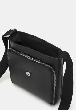 Pier One Across Body Bag - Black -Pier One Shop 8b2e1de4e080400d9d058ab330972553