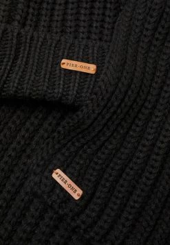 Pier One SET - Scarf - Black -Pier One Shop 8bce0b39ce924a318a08b617d4db3aaf