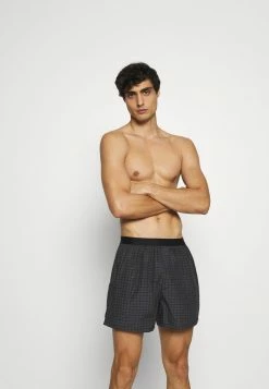 Pier One 3 PACK - Boxer Shorts - Black -Pier One Shop 8ddc3021e7794ea093d97a5b11f6b8a5
