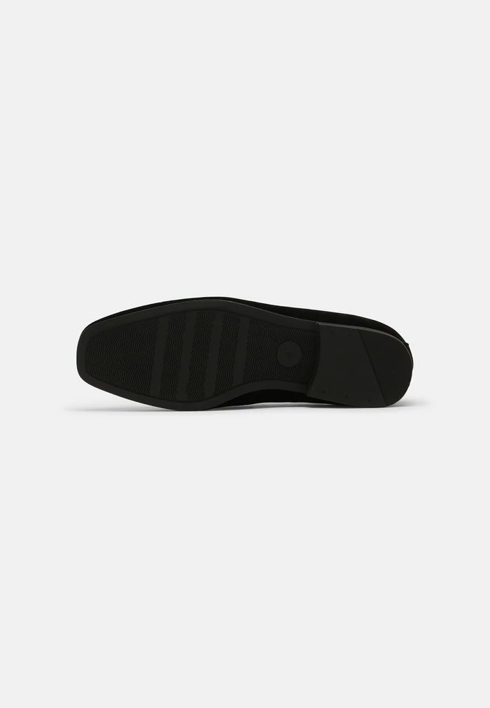 Pier One Smart Slip-ons - Black 6 Pier One Smart Slip-ons - Black - Image 6