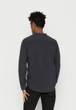 Pier One Shirt - Black 7 Pier One Shirt - Black -Pier One Shop 9741f780d0a7486dbb93404a16cc561e