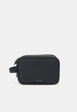 Pier One UNISEX - Wash Bag - Black