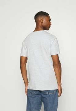 Pier One 5 PACK - Basic T-shirt - Black/white/light Grey 12 Pier One 5 PACK - Basic T-shirt - Black/white/light Grey -Pier One Shop 9d1b59e1dbf14760a9796f19e52e21e2