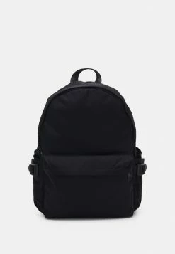 Pier One Rucksack - Black