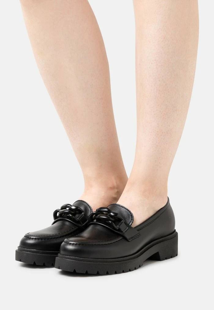 Pier One LEATHER - Slip-ons - Black 1 Pier One LEATHER - Slip-ons - Black