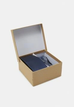 Pier One SET - Tie - Dark Blue -Pier One Shop 9f0c9c901ffb47ccaba643bd0838aa41