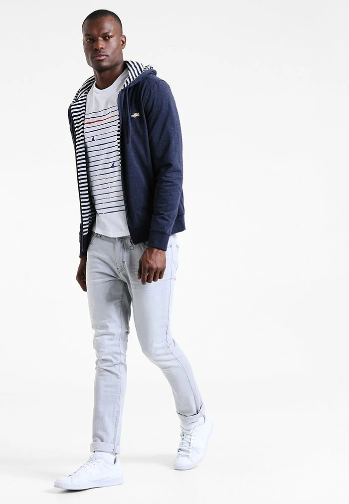 Pier One Print T-shirt - White 2 Pier One Print T-shirt - White - Image 2