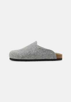 Pier One UNISEX - Slippers - Grey